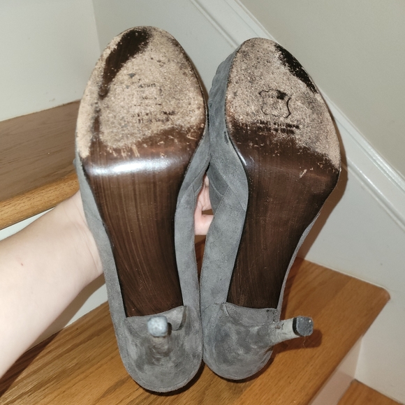 Stuart Weitzman Grey Suede Peep Toe Pumps - Picture 3 of 6